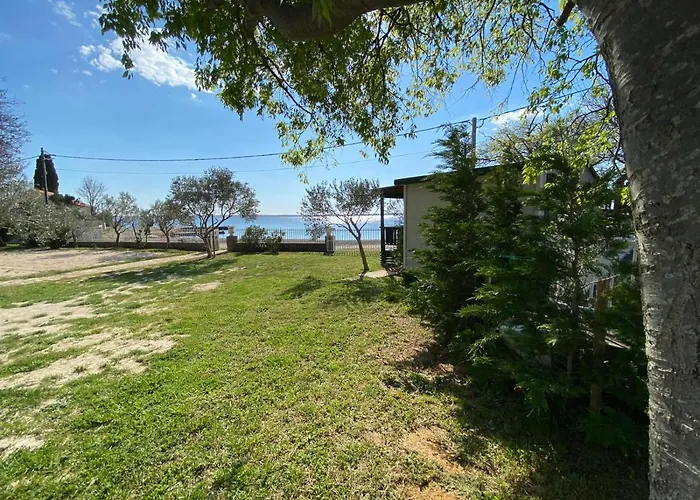 Parque de vacaciones Mobile Homes Punta 3*