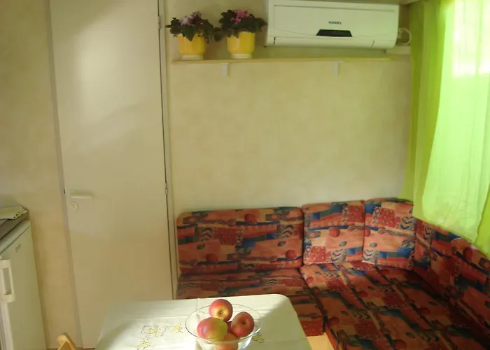 Mobile Homes Punta Üdülőpark Šibuljina