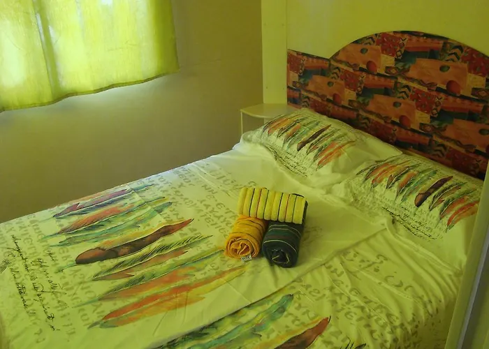 Parque de vacaciones Mobile Homes Punta 3*